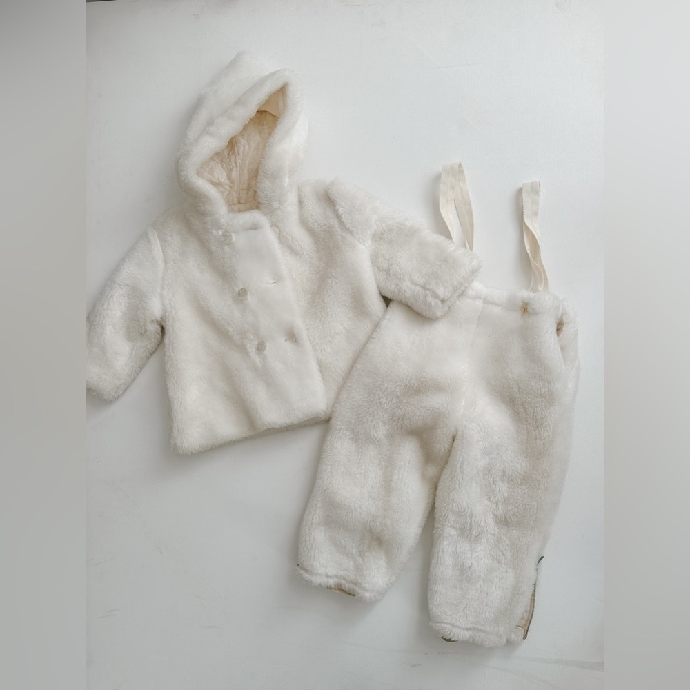 Vintage 2 Piece Hooded Jacket/Pant Set - White Fuzzy - Size 12m See Measurments
